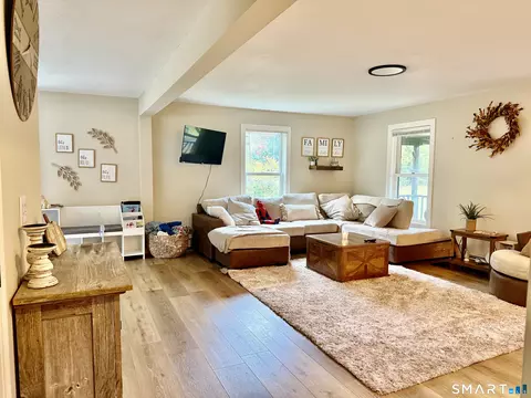 Living - Undisclosed, Plainfield, CT 06374 photo 6 of 8
