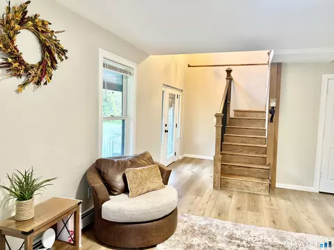 Entry Way - Undisclosed, Plainfield, CT 06374 photo 4 of 5
