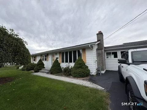 620 Merwin Ave, Milford, CT 06460