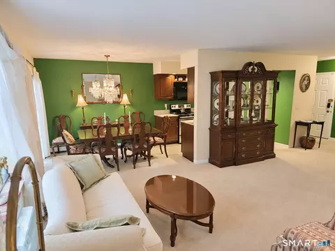 50 Aiken St #202, Norwalk, CT 06851