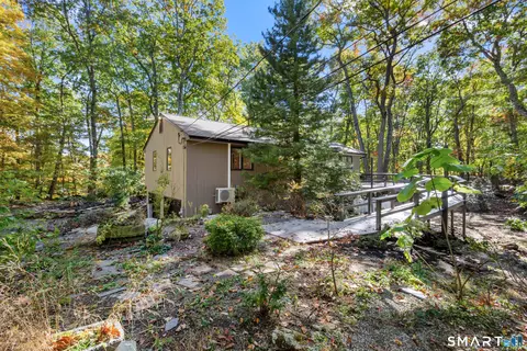 Exterior - 34 Dorethy Rd, Redding, CT 06896 photo 10 of 12