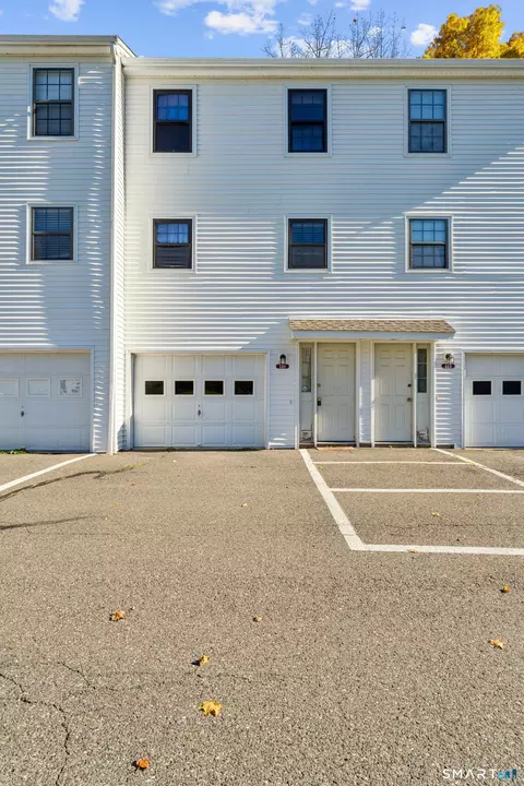 116 Aspetuck Vlg #116, New Milford, CT 06776