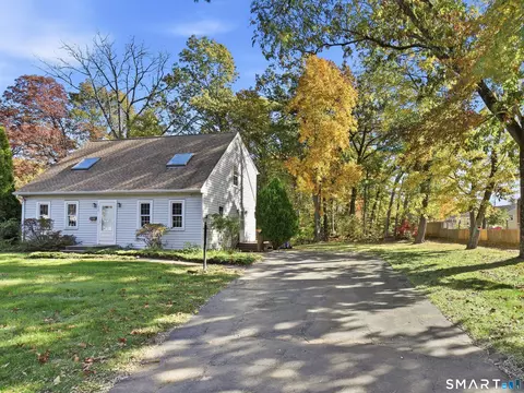 336 Oak St, East Hartford, CT 06118