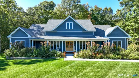 11 Syleo Ln, Salem, CT 06420