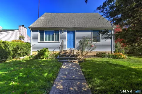 258 Funston Ave, Bridgeport, CT 06606