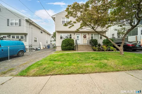 192 Alfred St, Bridgeport, CT 06605