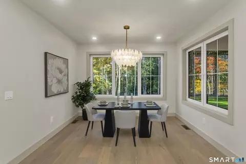 Dining - 520 E St N, Suffield, CT 06078 photo 2 of 2