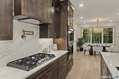Kitchen - 520 E St N, Suffield, CT 06078 photo 3 of 5