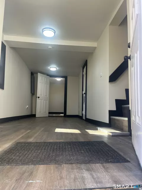 Entry Way - 22 Hemlock Trl, Sandy Hook, CT 06482 photo 7 of 8