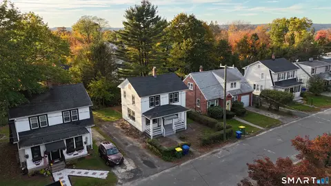 65 Eldridge St, Waterbury, CT 06704
