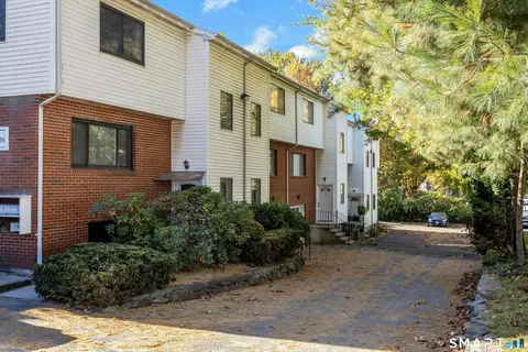 422 Courtland Ave #1, Stamford, CT 06906