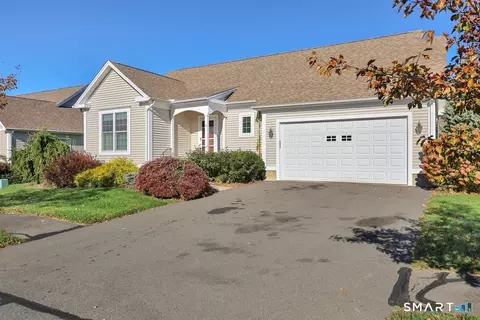 5 Harwood Gdns #5, Cromwell, CT 06416