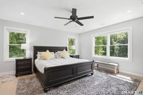 121 Aunt Hack Rd, Danbury, CT 06811 photo 18