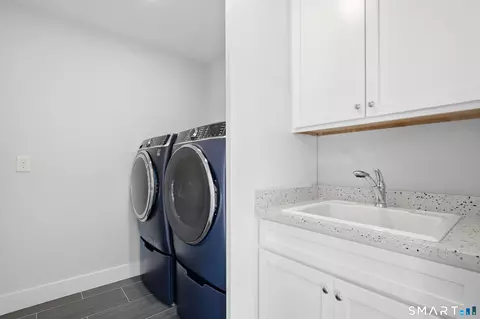 121 Aunt Hack Rd, Danbury, CT 06811 photo 17
