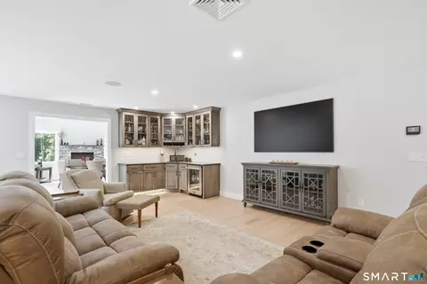 121 Aunt Hack Rd, Danbury, CT 06811 photo 10