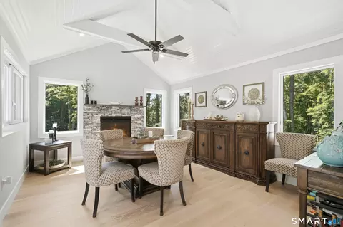 121 Aunt Hack Rd, Danbury, CT 06811 photo 15