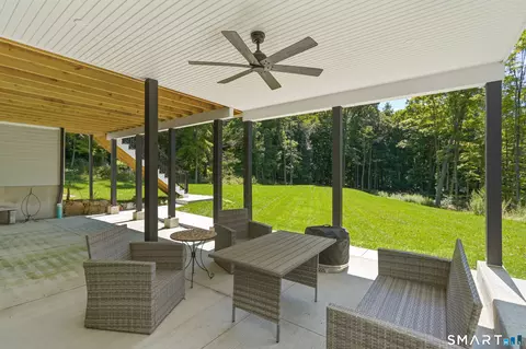 121 Aunt Hack Rd, Danbury, CT 06811 photo 34