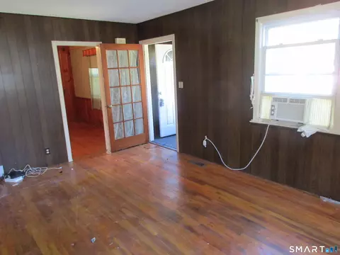Living - 34 Devonshire Rd, Milford, CT 06460 photo 2 of 3