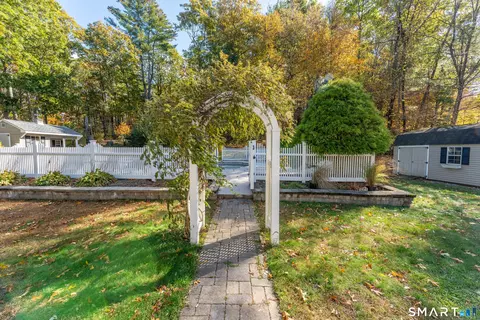 Exterior - 29 Marcy Ln, North Grosvenor Dale, CT 06255 photo 10 of 13