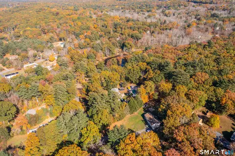 View/Area - 29 Marcy Ln, North Grosvenor Dale, CT 06255 photo 4 of 5