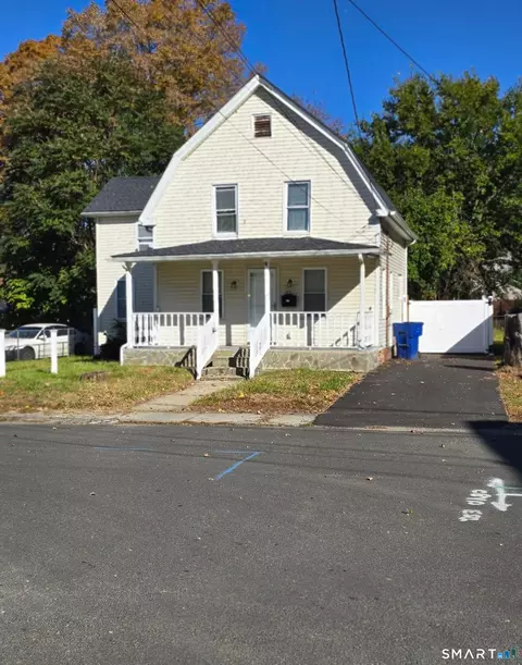 47 Manville St, Waterbury, CT 06704