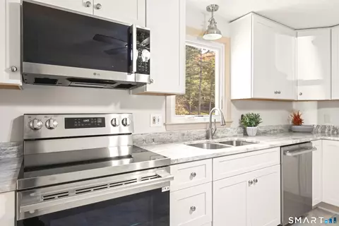 Kitchen - 35 Egypt Rd, Ellington, CT 06029 photo 1 of 3