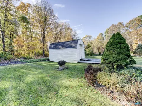 Exterior - 106 Jerusalem Rd, Windham, CT 06280 photo 15 of 16