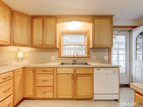 Kitchen - 106 Jerusalem Rd, Windham, CT 06280 photo 2 of 4