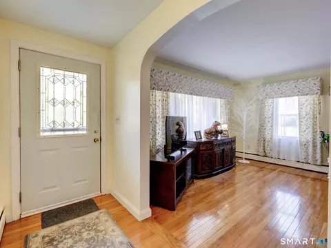 Entry Way - 106 Jerusalem Rd, Windham, CT 06280 photo 1 of 1