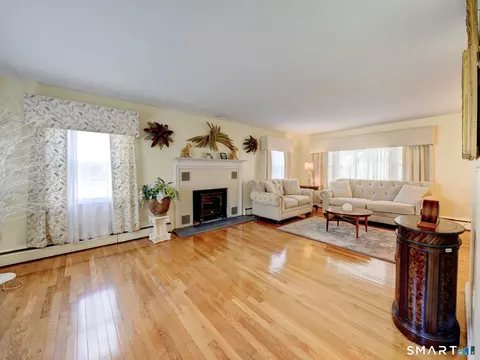 Living - 106 Jerusalem Rd, Windham, CT 06280 photo 1 of 4