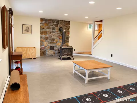 Living - 480 Cornwall Bridge Rd, Sharon, CT 06069 photo 3 of 4