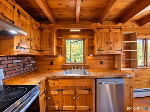 Kitchen - 480 Cornwall Bridge Rd, Sharon, CT 06069 photo 2 of 2