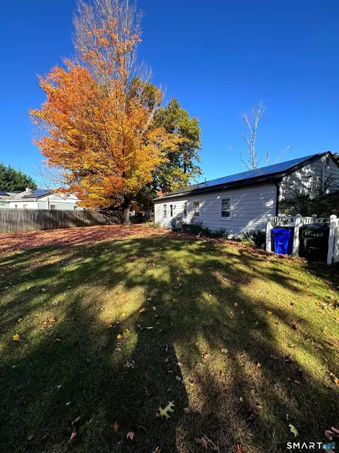 Exterior - 53 Laurel Rd, Windsor Locks, CT 06096 photo 3 of 3