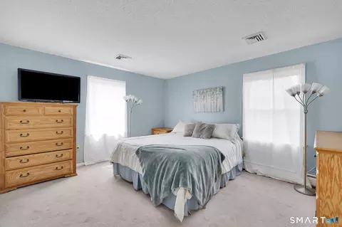 Bedroom - 1420 River Blvd Ext, Suffield, CT 06078 photo 3 of 3