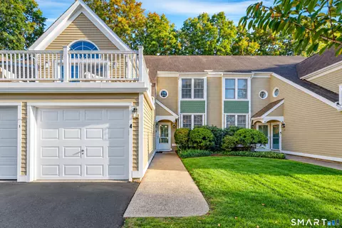 600 Washington Ave #C4, North Haven, CT 06473