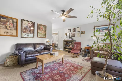 Living - Undisclosed, Wallingford, CT 06492 photo 1 of 2