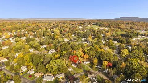 View/Area - Undisclosed, Wallingford, CT 06492 photo 4 of 5