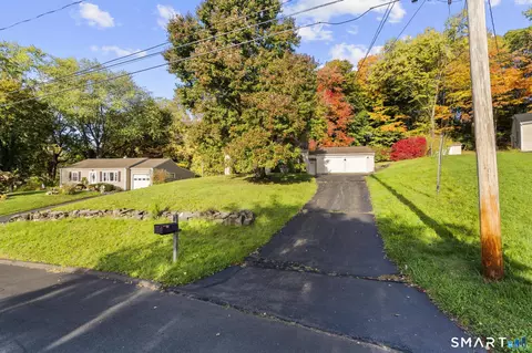 Exterior - Undisclosed, Wallingford, CT 06492 photo 6 of 7