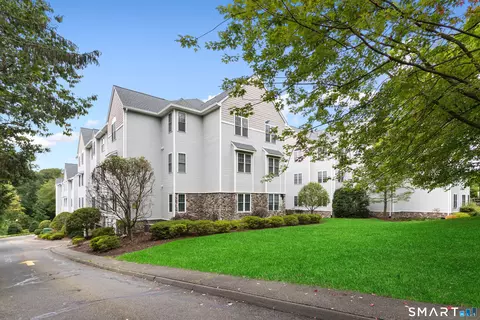 105 Richards Ave #1306, Norwalk, CT 06854
