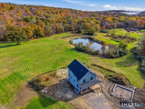 427 Fitchville Rd, Bozrah, CT 06334