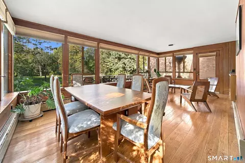 Dining - 840 Prospect St, Hamden, CT 06517 photo 3 of 4