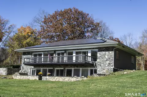 60 Walker Brook Rd N, New Milford, CT 06776
