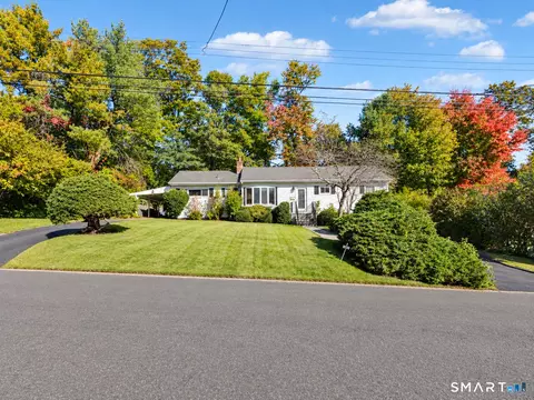 58 Muriel Dr, Stamford, CT 06907