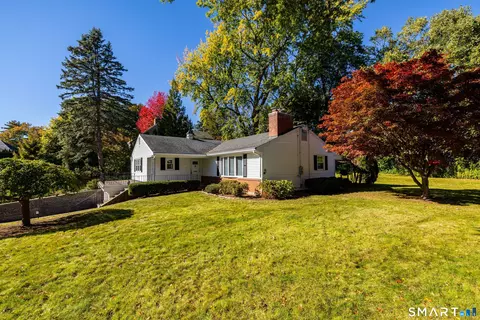 1864 Asylum Ave, West Hartford, CT 06117