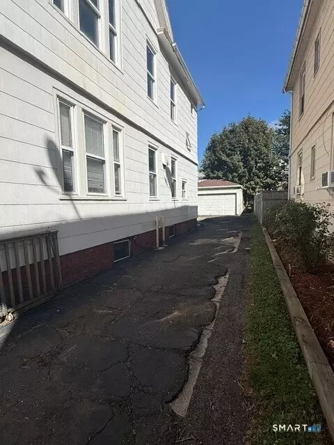 Entry Way - 43 Gorham Ave, Hamden, CT 06514 photo 1 of 1