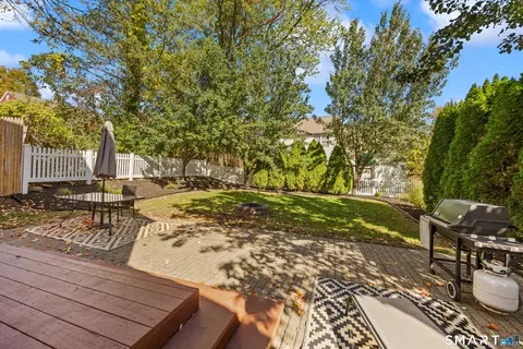 Exterior - 396 Ward St, Wallingford, CT 06492 photo 4 of 6