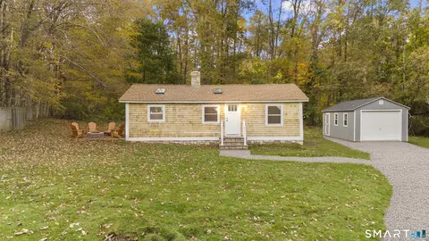 52 Anthony Ln, Westbrook, CT 06498