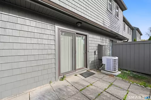 Exterior - 20 Spring St #20, Wethersfield, CT 06109 photo 3 of 4