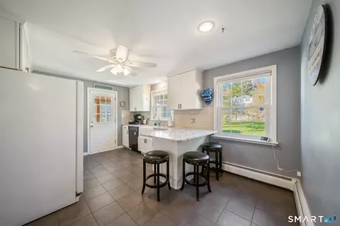 Kitchen - 55 Berkeley Rd, Middletown, CT 06457 photo 2 of 7