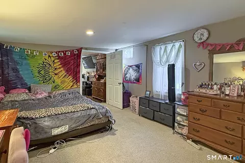 Bedroom - 1039 Norwich Rd, Plainfield, CT 06374 photo 9 of 9